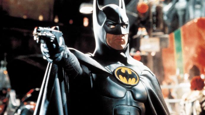 Pagan más de 40.000 USD por el traje que usó Michael Keaton en Batman Returns