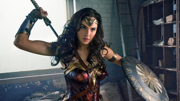 Wonder Woman no faltó a la Comic Con y presentó su primer tráiler